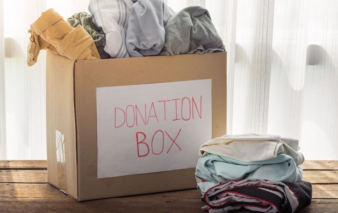 how-tell-when-its-time-donate-your-clothing